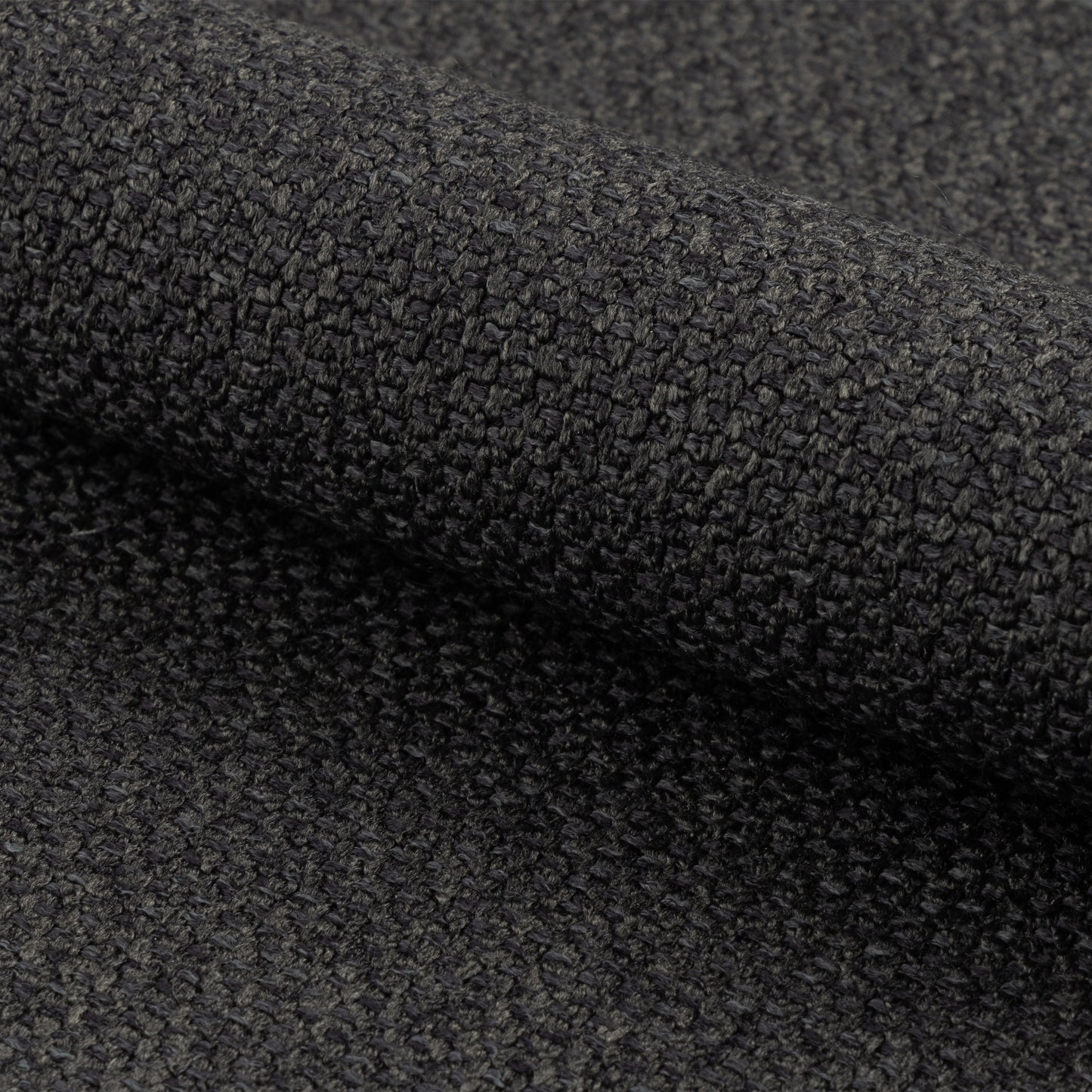 Round Dining Set – Soli Oak & Black Dining Table with 4 Black Darlene Swivel Chairs