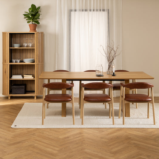 Oda Dining Table in Oak