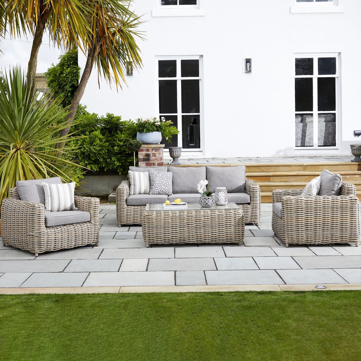 Sorento Outdoor Five Seater Set