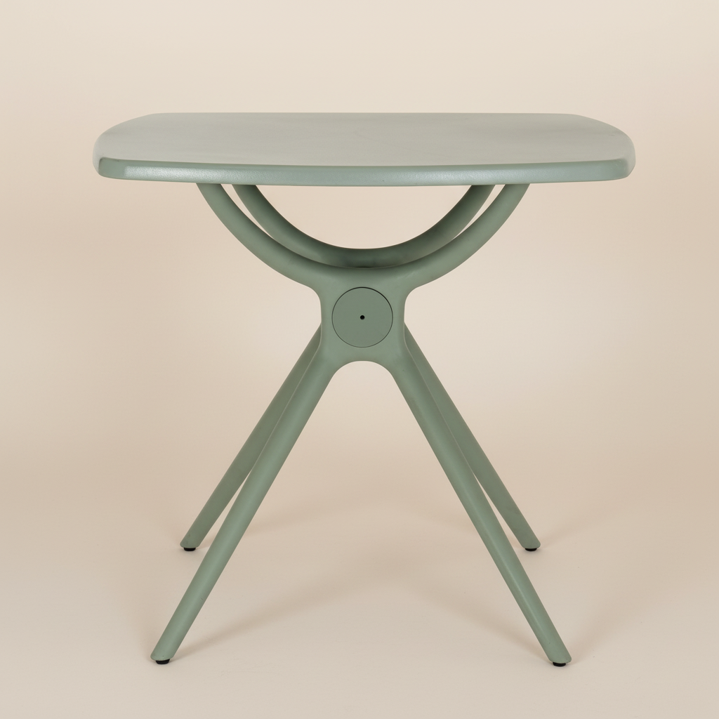 Boda Lichen Outdoor Table