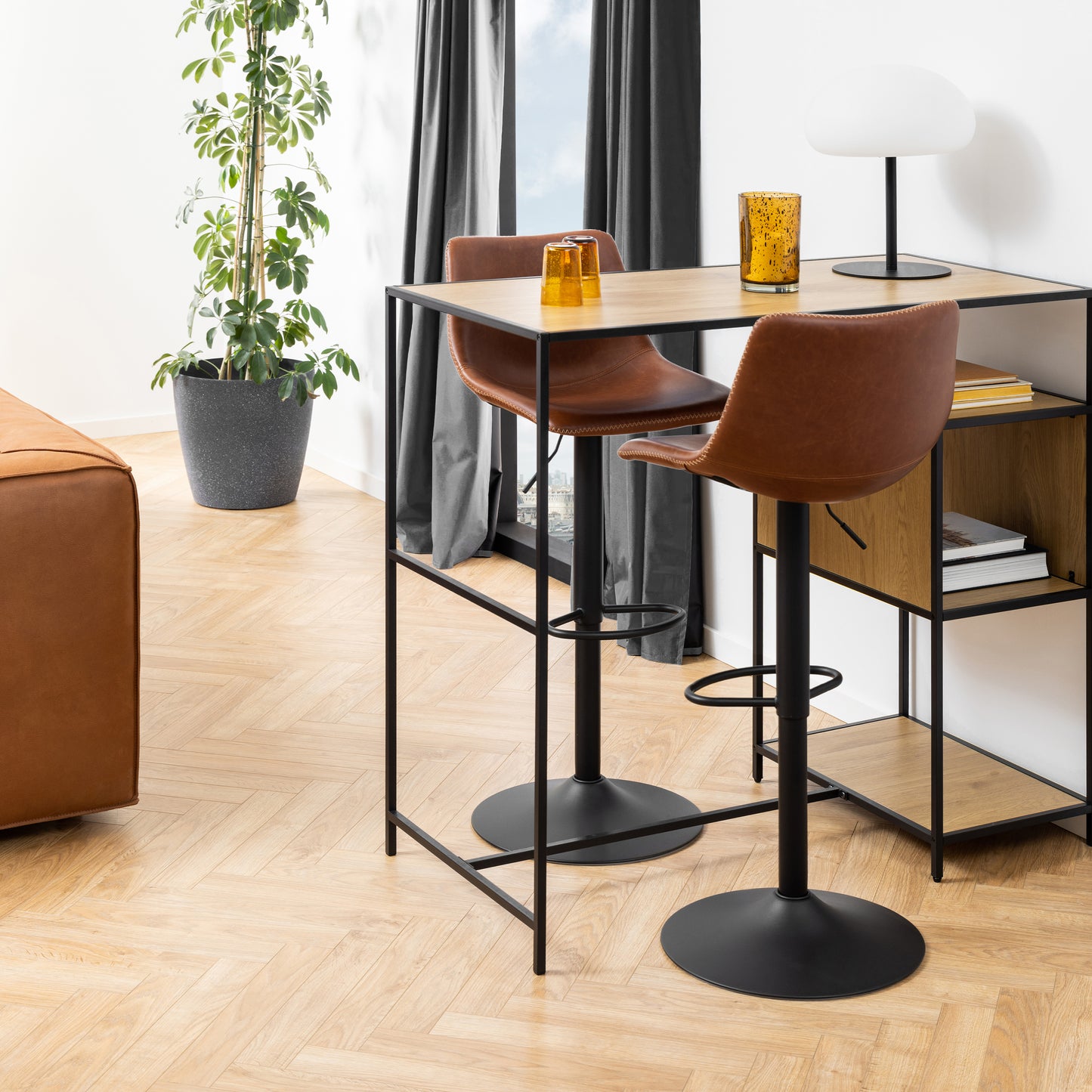 Oregon Bar Stool in Brown