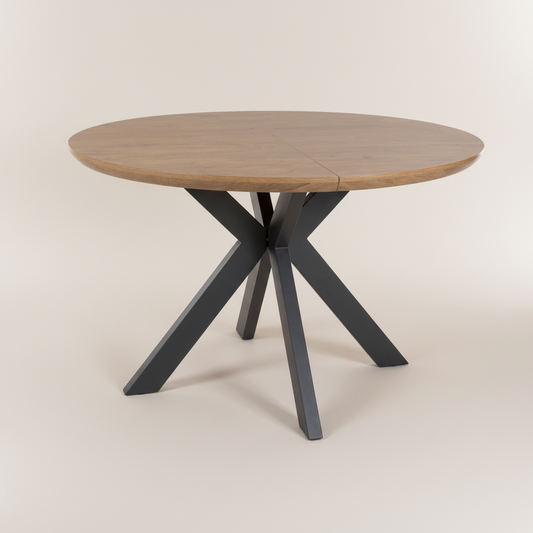 Kaelon Extendable Round Dining Table in Rustic Oak