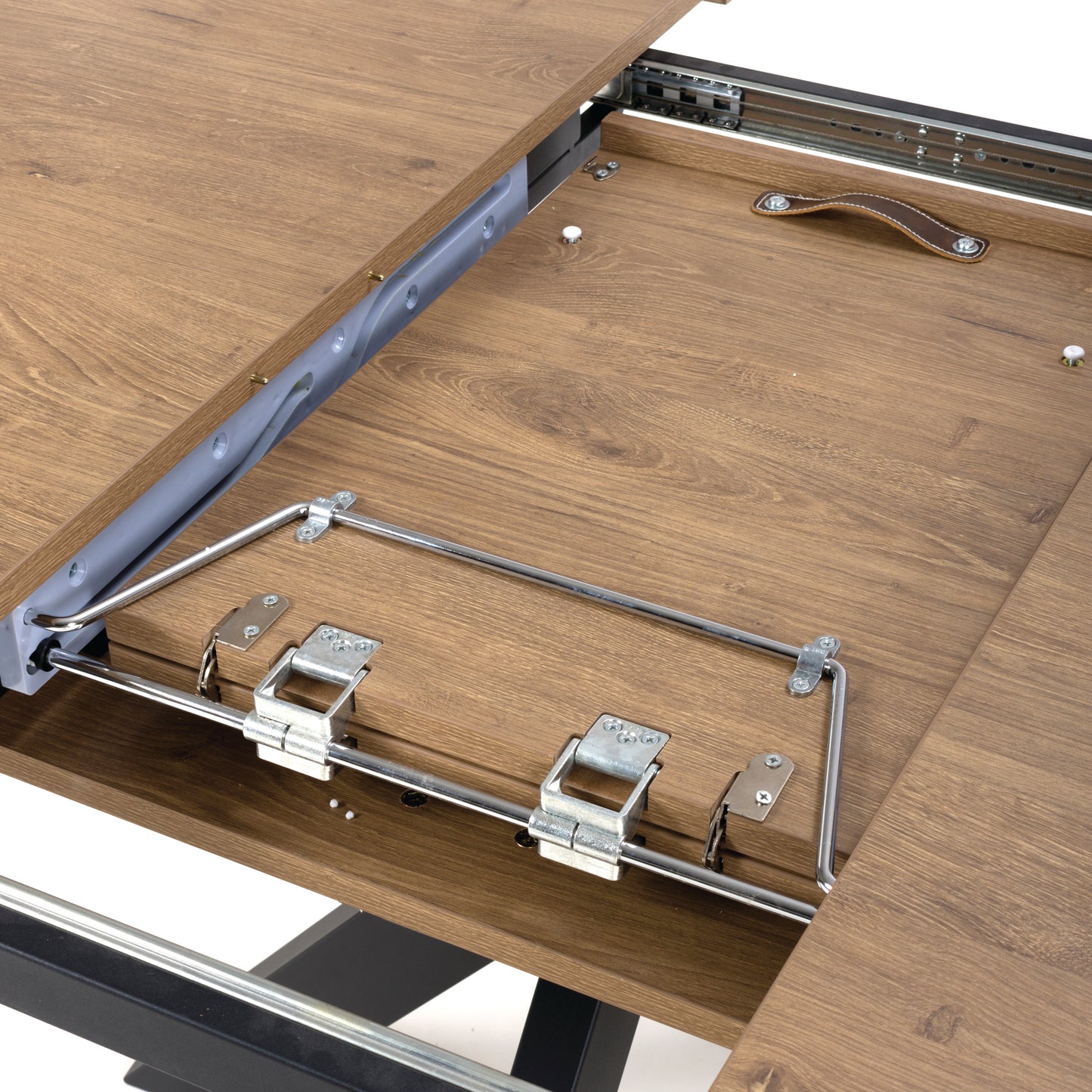 Kaelon Extendable Round Dining Table in Rustic Oak