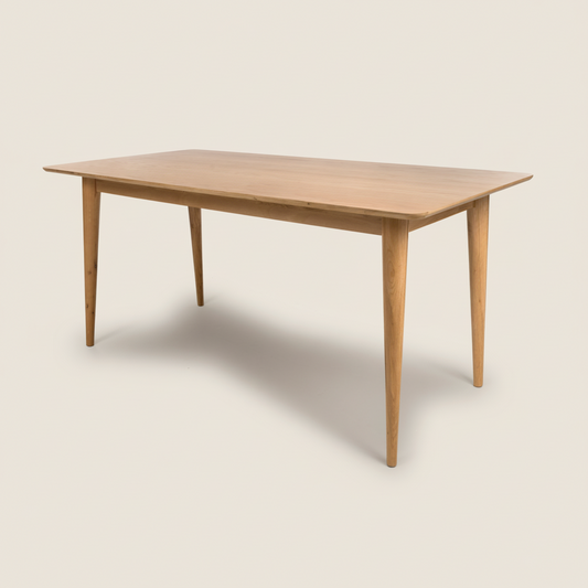 Oak veneer dining table 